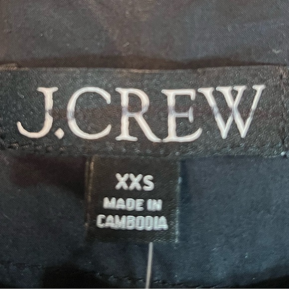 J.Crew Shirred popover top in cotton poplin in black - Picture 10 of 10